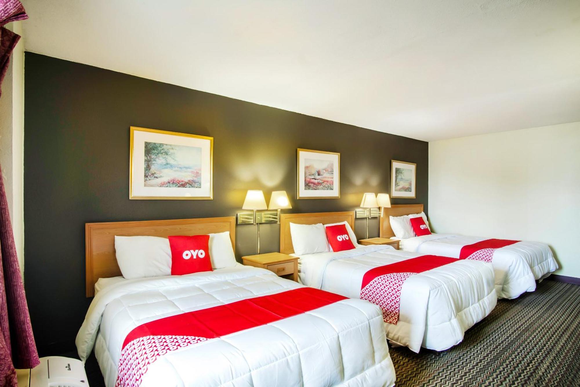 Oyo Hotel Hutchinson West 4Th Ave Екстер'єр фото